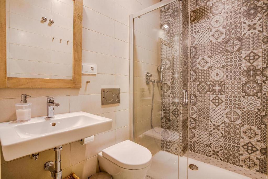 Pureza Triana 88 Apartment Seville Exterior photo
